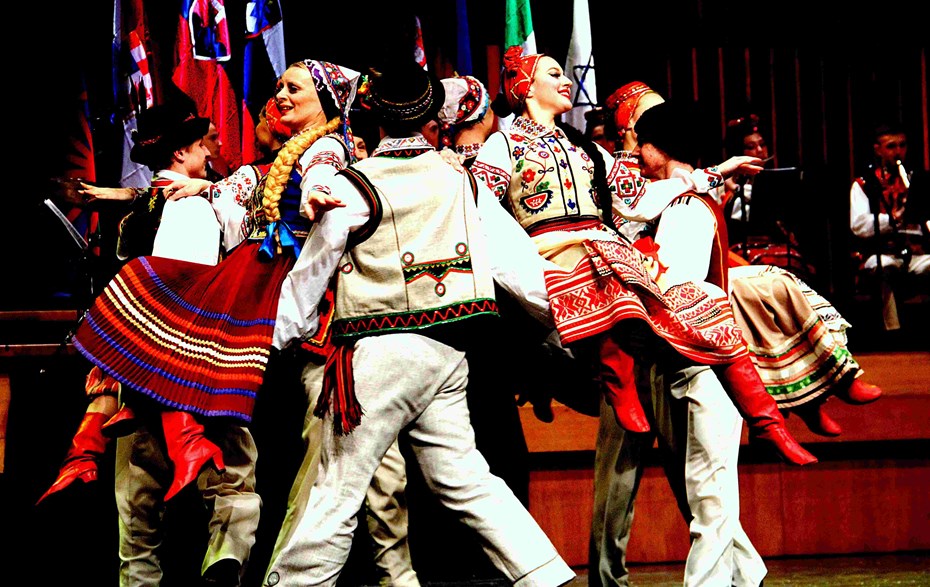 KULTURNO STVARALAŠTVO NACIONALNIH MANJINA U REPUBLICI HRVATSKOJ